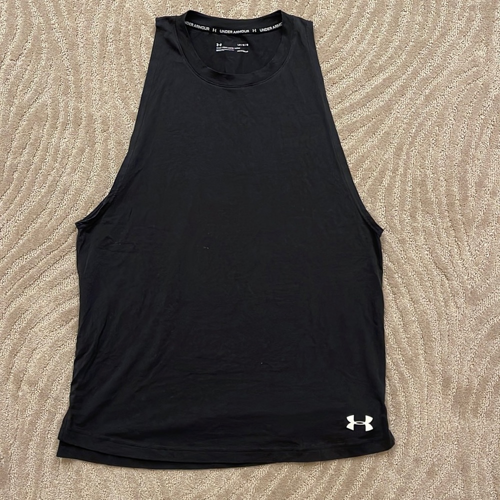 UnderArmor Mens tank top.